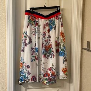 Fashion Nova 2X Floral Skirt